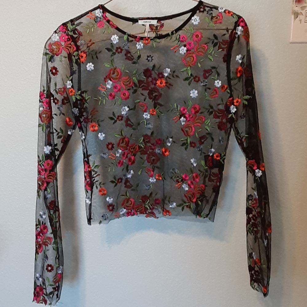 Long sleeve embroidered top